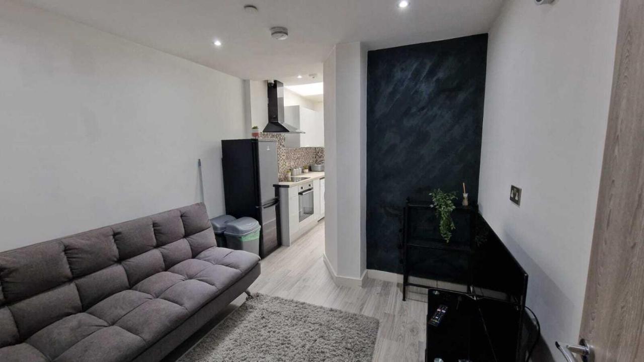 Skyview Strathnairn Apartment 1 Cardiff Bagian luar foto